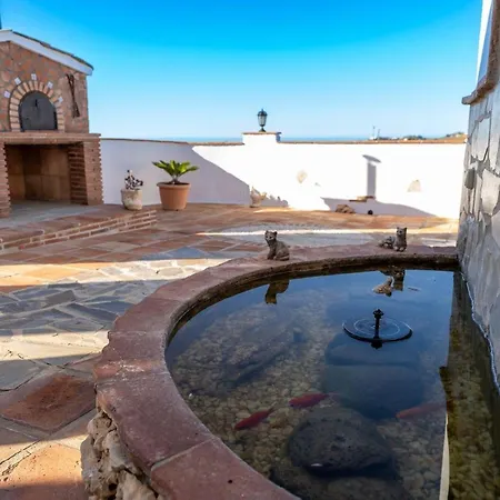 Mit Privatpool Fuer 2 Personen Ca 60 Qm In Nerja, Andalusien Costa Del Sol * Nerja